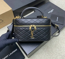 Load image into Gallery viewer, Mini Gabby