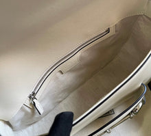 Load image into Gallery viewer, Horsebit Shoulder Bag