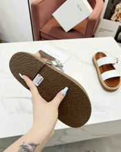 Load image into Gallery viewer, Leather Sandals
