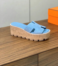 Load image into Gallery viewer, Eze Sandals