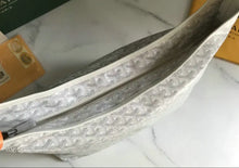 Load image into Gallery viewer, Boheme Hobo