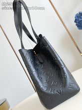 Load image into Gallery viewer, All In One Medium Tote