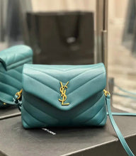 Load image into Gallery viewer, Loulou Toy