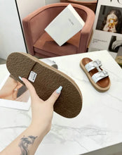 Load image into Gallery viewer, Leather Sandals
