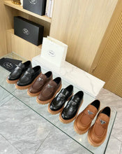 Load image into Gallery viewer, Leather Loafers