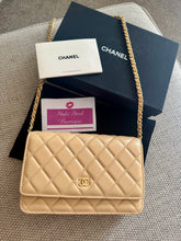 Load image into Gallery viewer, Lambskin Woc