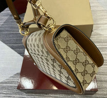 Load image into Gallery viewer, Blondie Top Handle