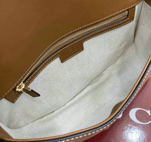 Load image into Gallery viewer, Blondie Top Handle