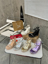 Load image into Gallery viewer, Stud Wedges