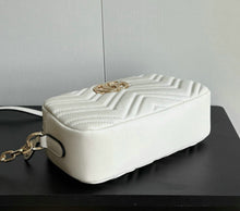 Load image into Gallery viewer, Marmont Small Camera Bag