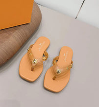 Load image into Gallery viewer, Leather Sandals