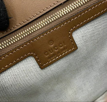 Load image into Gallery viewer, Blondie Top Handle