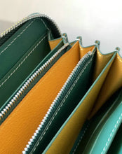 Load image into Gallery viewer, Zippy Wallet