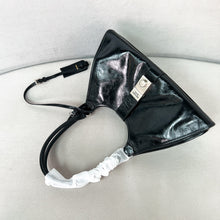 Load image into Gallery viewer, Medium Leather Tote