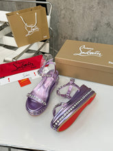 Load image into Gallery viewer, Stud Wedges