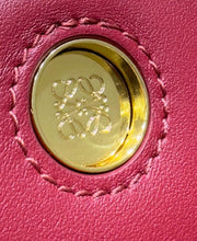 Load image into Gallery viewer, Madrid Medium