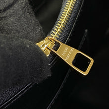 Load image into Gallery viewer, Capucines