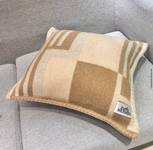 Load image into Gallery viewer, Blanket Set