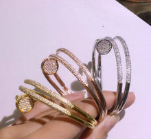 Load image into Gallery viewer, Juste Un Clou Double Bangle