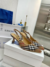 Load image into Gallery viewer, Check Slingback Pumps