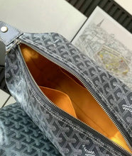 Load image into Gallery viewer, Toiletry Bag