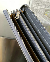 Load image into Gallery viewer, Zippy Wallet