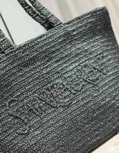 Load image into Gallery viewer, Raffia Tote