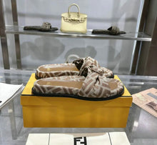 Load image into Gallery viewer, Feel Sandals