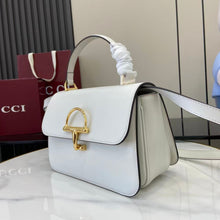 Load image into Gallery viewer, Half Horsebit Top Handle