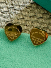 Load image into Gallery viewer, Heart Earrings