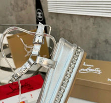 Load image into Gallery viewer, Stud Wedges