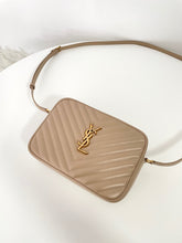 Load image into Gallery viewer, Lou Camera Bag