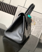 Load image into Gallery viewer, Saigon