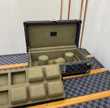 Load image into Gallery viewer, 8 Watch Case