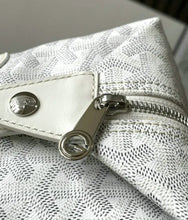 Load image into Gallery viewer, Toiletry Bag