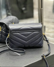 Load image into Gallery viewer, Loulou Toy