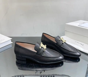 Triomphe Loafers