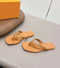 Load image into Gallery viewer, Leather Sandals