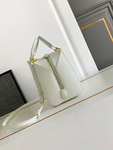 Load image into Gallery viewer, Antigona Cube