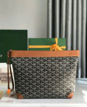 Load image into Gallery viewer, Conti Pouch