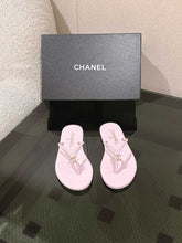 Load image into Gallery viewer, CC Sandals