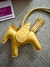 Load image into Gallery viewer, Horse Charm