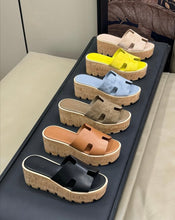 Load image into Gallery viewer, Eze Sandals