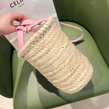 Load image into Gallery viewer, Teen Triomphe Basket