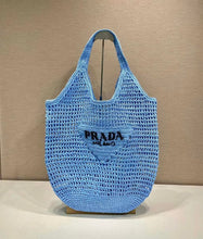 Load image into Gallery viewer, Crochet Tote