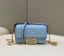 Load image into Gallery viewer, Baguette Mini