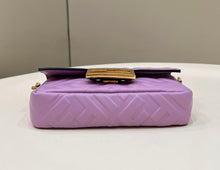 Load image into Gallery viewer, Baguette Mini