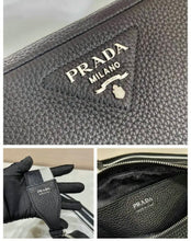 Load image into Gallery viewer, Medium Leather Bag