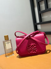 Load image into Gallery viewer, Goya Bag