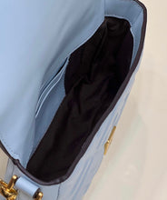 Load image into Gallery viewer, Baguette Mini